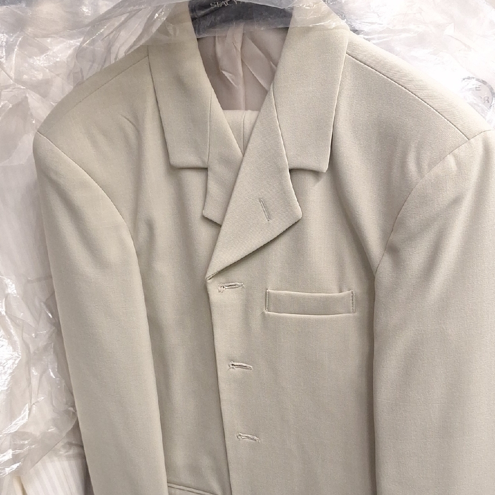 Stacy Adams Classic Cream Suit